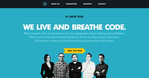 Uso de colores vibrantes en diseño de pagina web: Tilde Inc